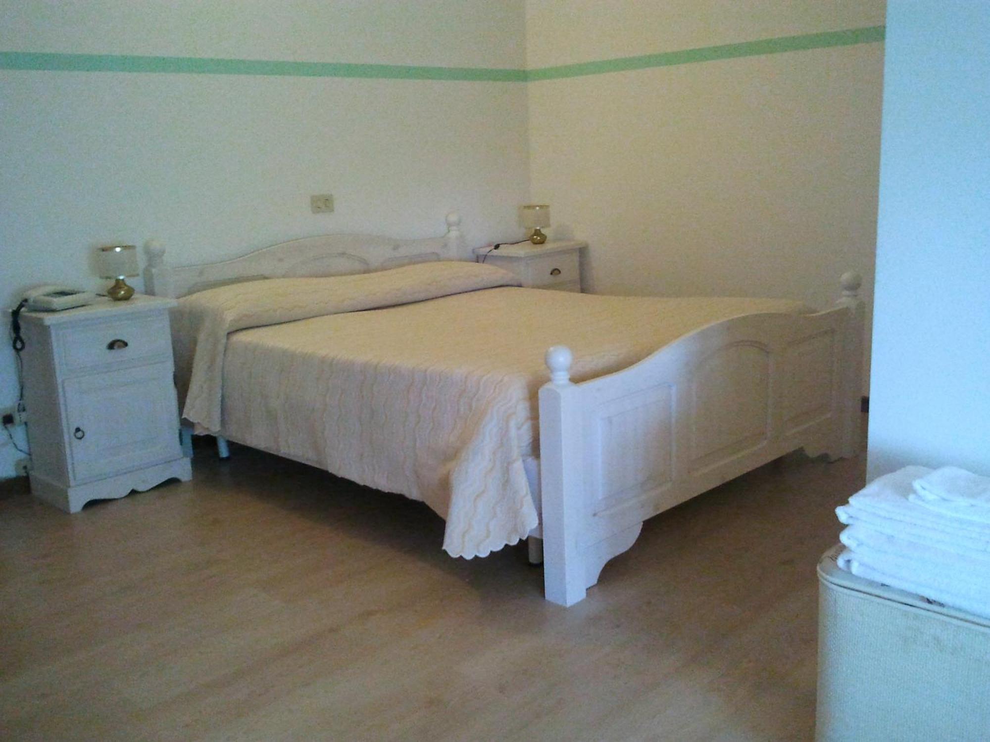 Hotel La Rama Лацизе Екстериор снимка