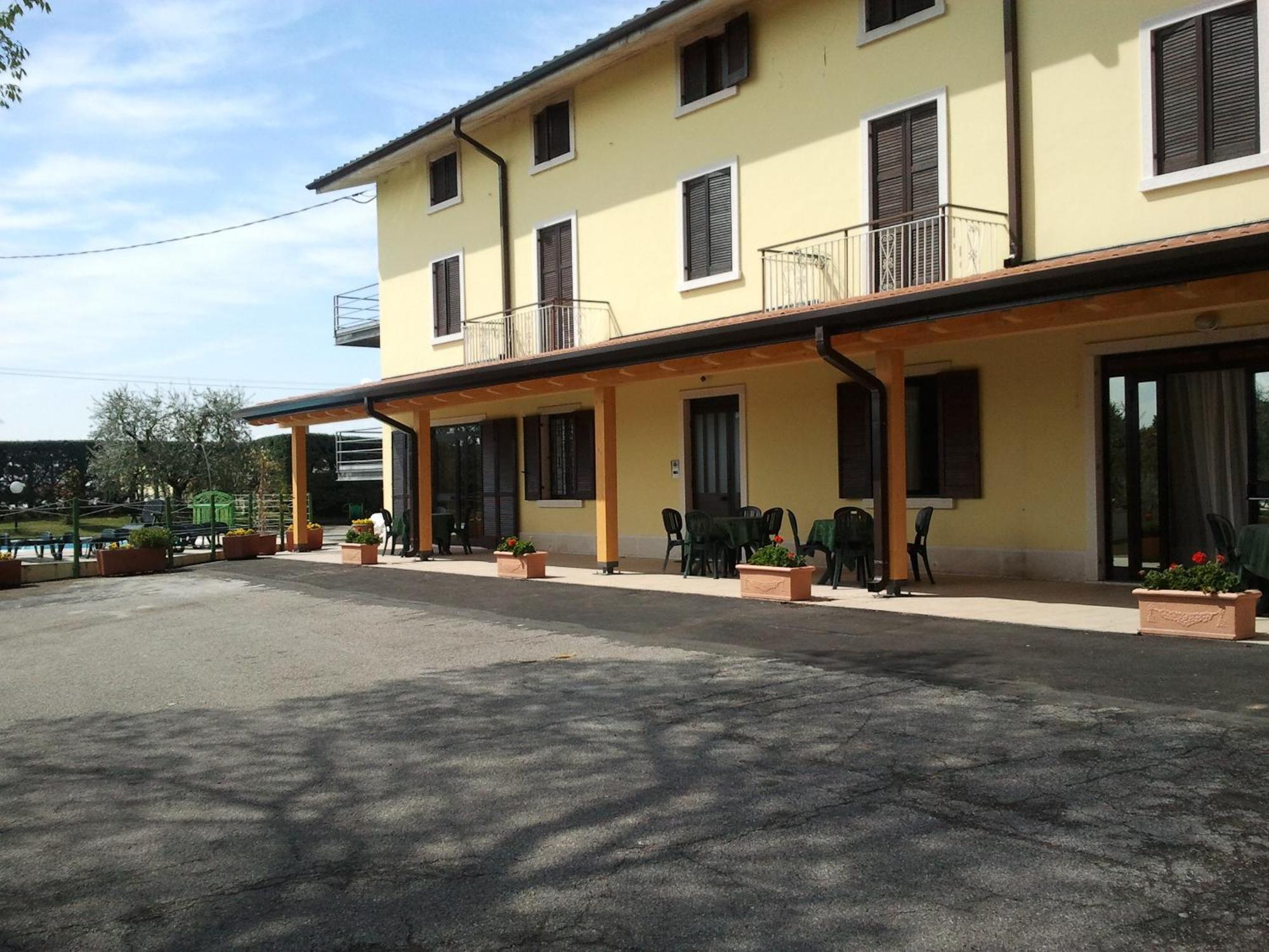 Hotel La Rama Лацизе Екстериор снимка