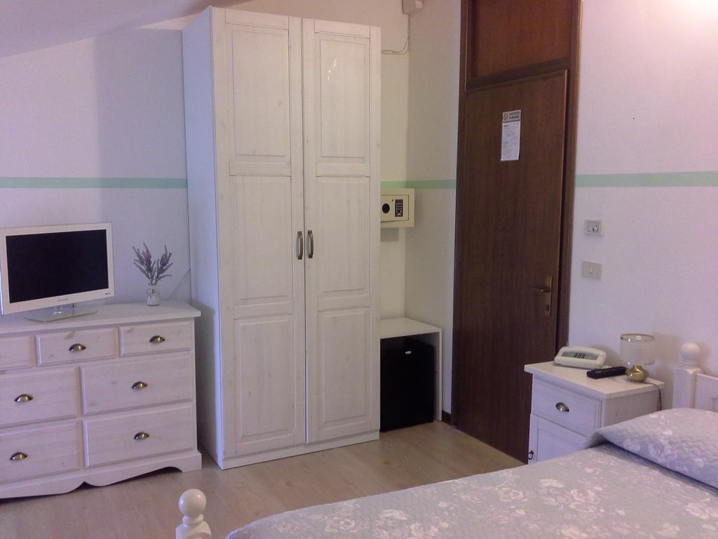 Hotel La Rama Лацизе Екстериор снимка